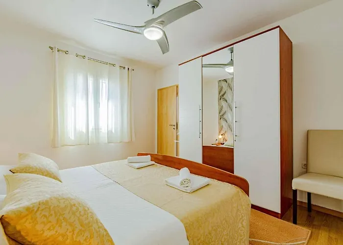 In - Insel Korcula 6404 *